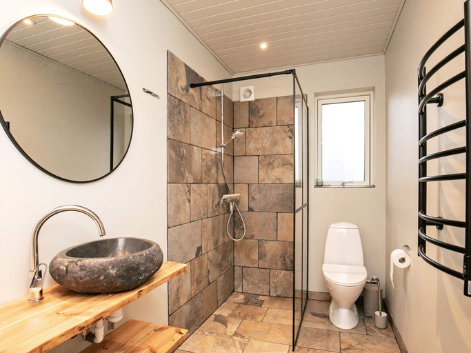 Bathroom 2, 5 Star Holiday Home in Vinderup, Holstebro