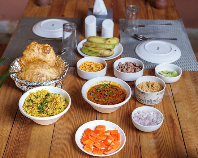 Food & Drinks 5, Vann Vaikuntham, Seoni