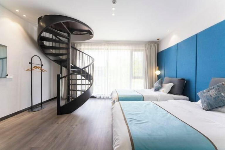 Bedroom 17