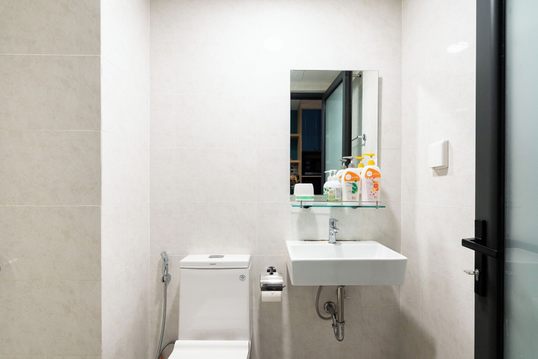 Bathroom 3, Helios Central Apartment District 1, District 1