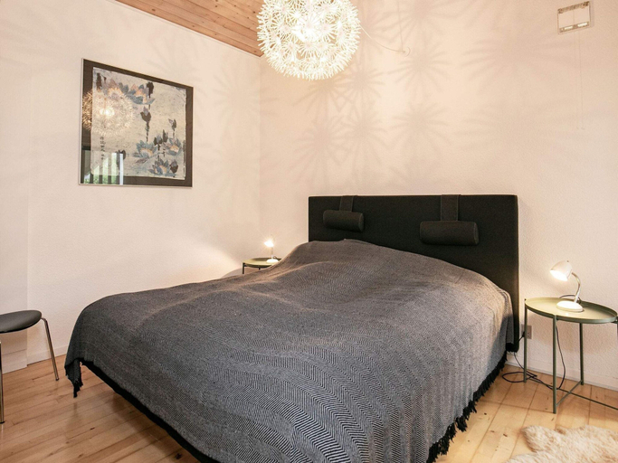 Room 3, 4 Person Holiday Home in Esbjerg V, Esbjerg