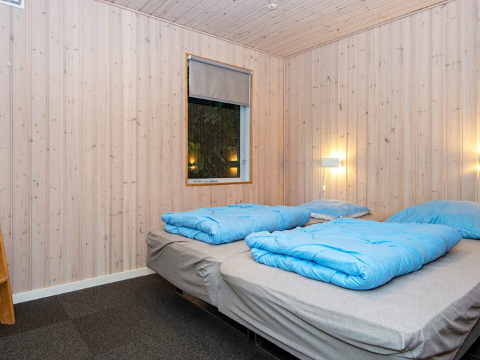 Room 3, 4 Person Holiday Home in Aabenraa, Aabenraa