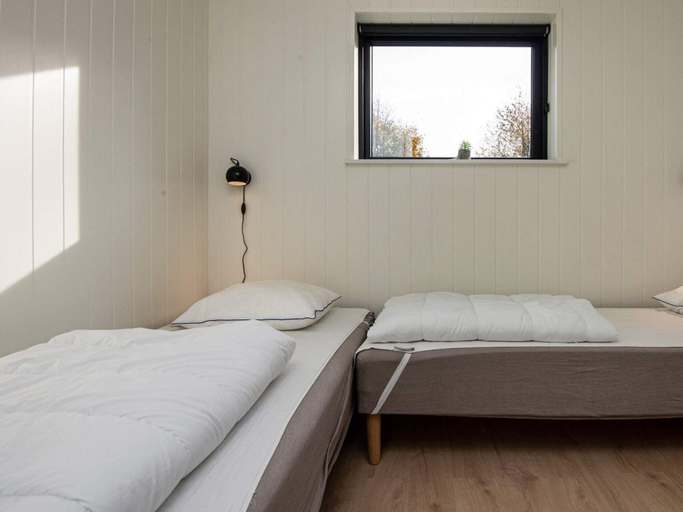 Bedroom 2, 5 Star Holiday Home in Ebeltoft, Syddjurs