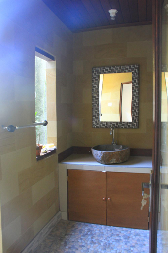 Bathroom 8