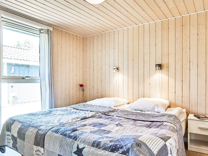 Room 5, 4 Star Holiday Home in Nexo, Bornholm
