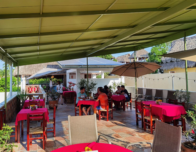 Food & Drinks 4, Hotelito Los Sueños, Compostela