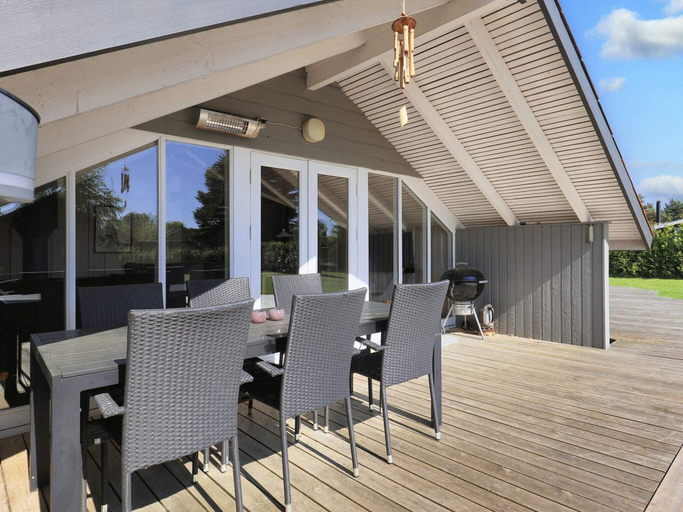 Others 4, 6 Person Holiday Home in Vaeggerlose, Guldborgsund