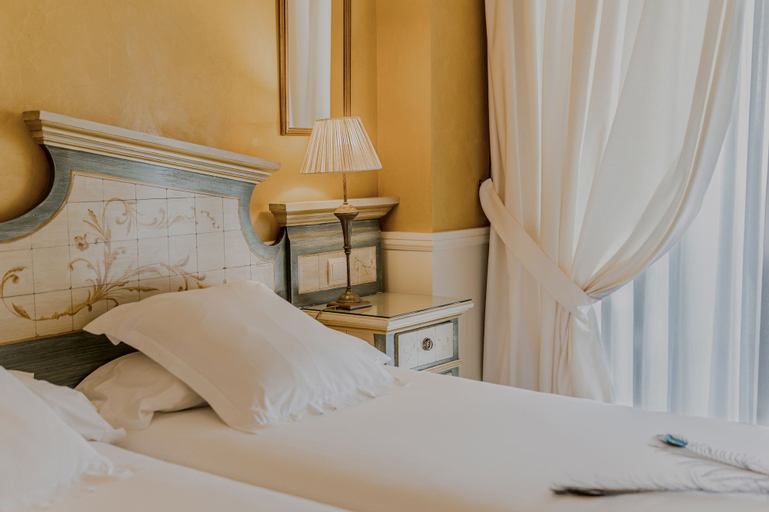 Bedroom 10