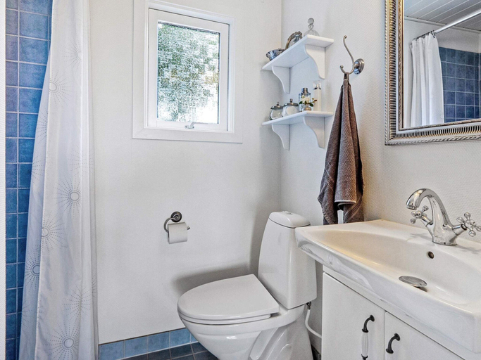 Bathroom, 5 Star Holiday Home in Vinderup, Holstebro