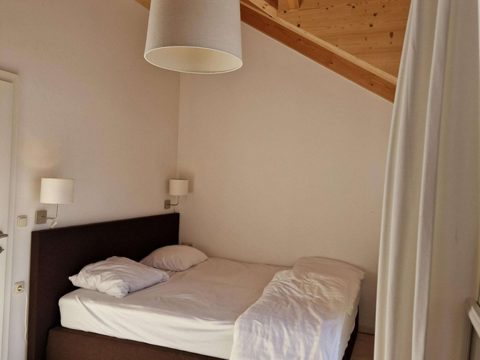 Bedroom 2, Chalet in Kotschach by Ski Slopes, Hermagor