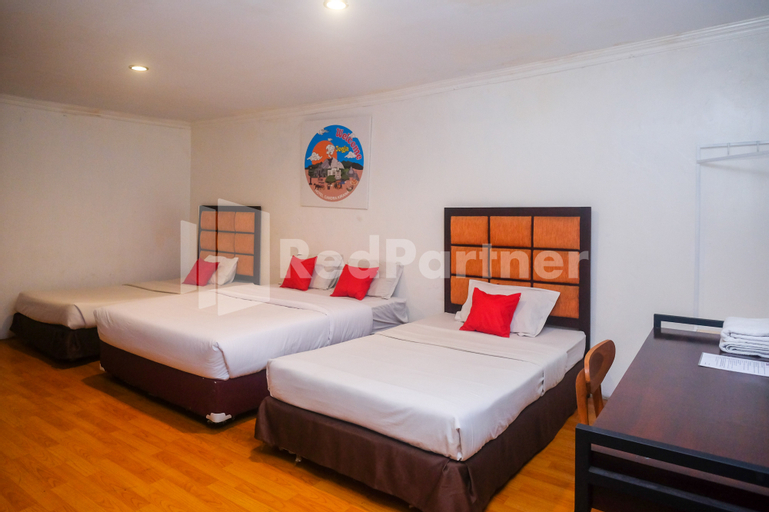 Bedroom 4, Hotel Candra Kirana Syariah Prawirotaman Yogyakarta Mitra RedDoorz, Yogyakarta