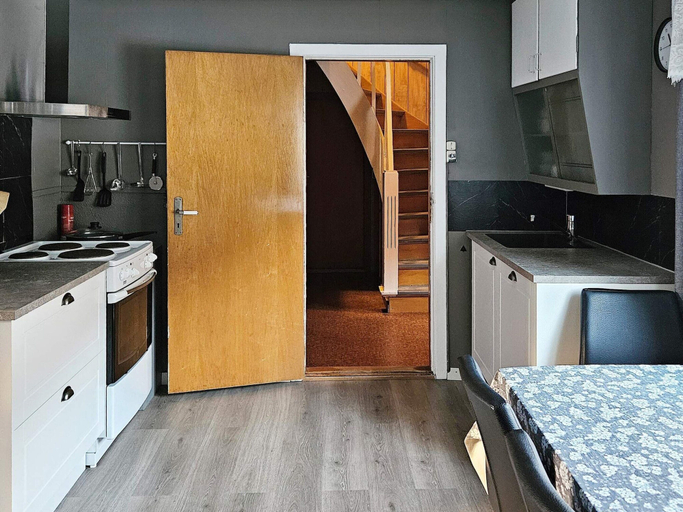 Private kitchen 2, 6 Person Holiday Home in Fiska, Vanylven