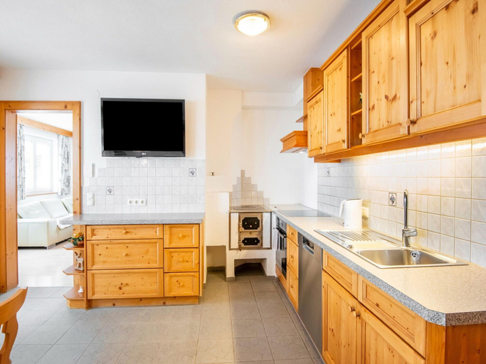 Others 5, Apartment in Kappl Right by the ski Lift, Landeck