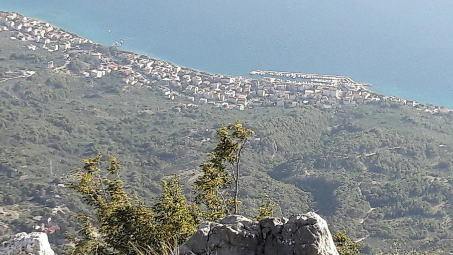 Others 5, Villa Rossa 2, Tučepi
