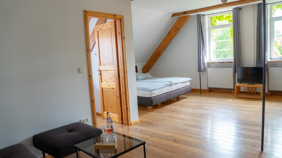 Bedroom 2, Hotel Rhodter Adler, Südliche Weinstraße