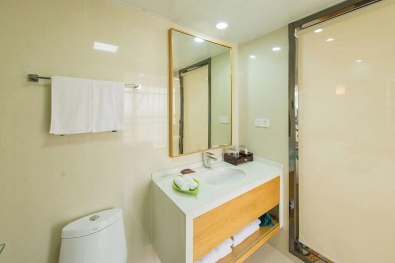 Bathroom 3, Ginkgo Hotel, Xuzhou