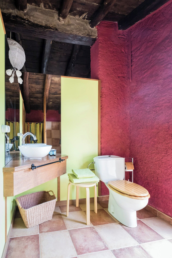 Bathroom, Santuari del Coll, Girona