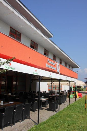 Food & Drinks, Penzion***Q, Zvolen