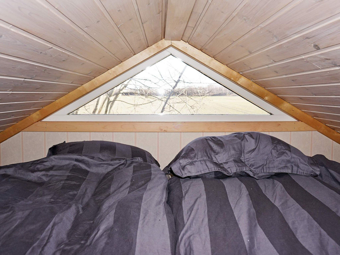 Room 5, 4 Person Holiday Home in Morbylanga, Mörbylånga