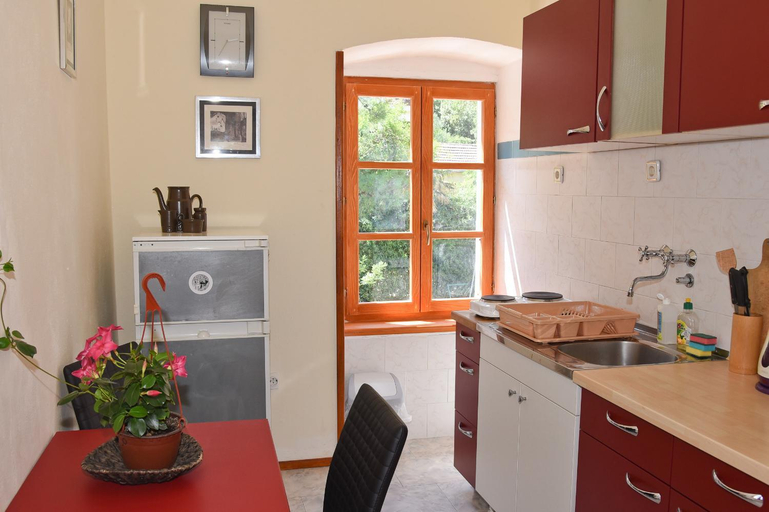 Others 5, Ribica Apartments