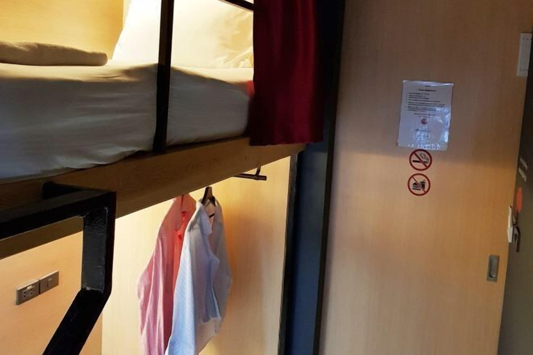Bedroom 16