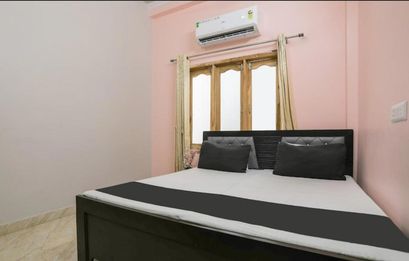 Bedroom 5, Blue Heaven Residance, Varanasi