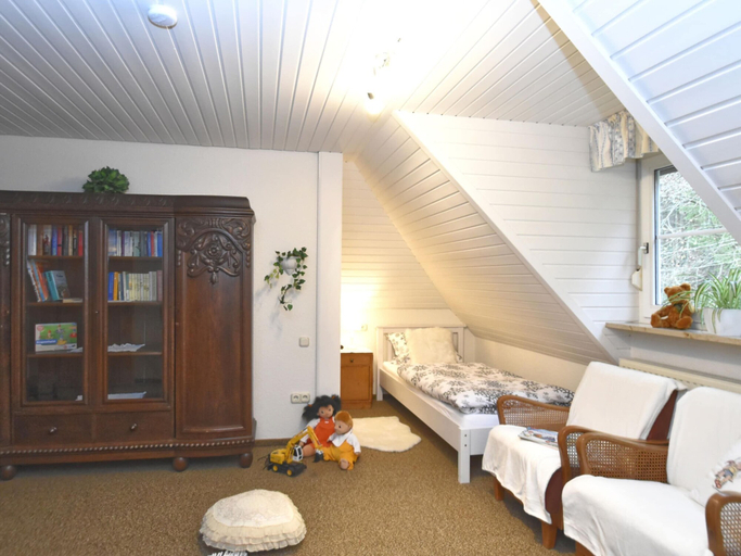 Bedroom 4, Apartment Weissenbrunn Near Coburg, Kronach