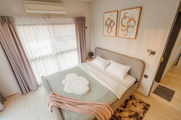 Bedroom 16