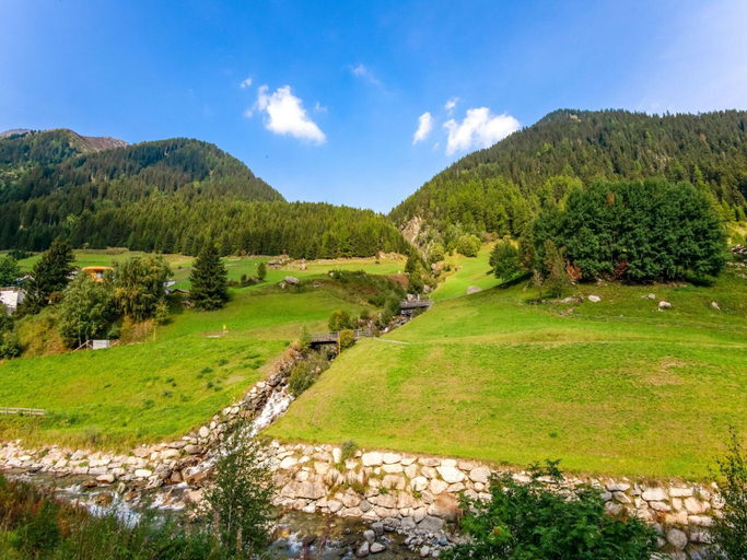 Others 4, Attractive Apartment in Galtur With Ski Storage, Landeck