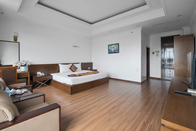 Bedroom 18