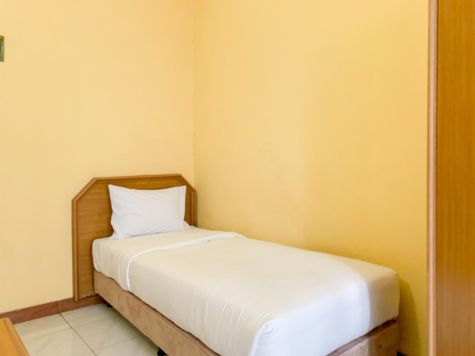 Bedroom 2, Spacious and Comfy 3BR at Kondominium Juanda Apartment By Travelio, Central Jakarta