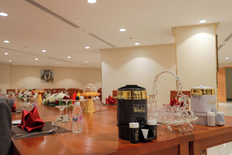 Food & Drinks 5, Nawazi Towers Hotel, Makkah