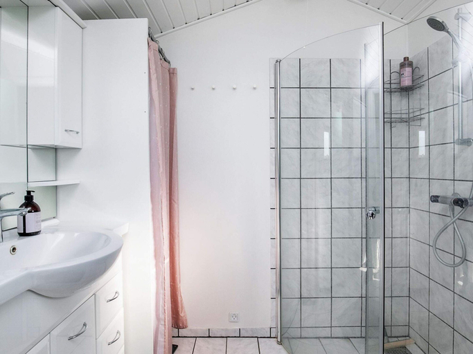Bathroom, 4 Star Holiday Home in Vinderup, Holstebro