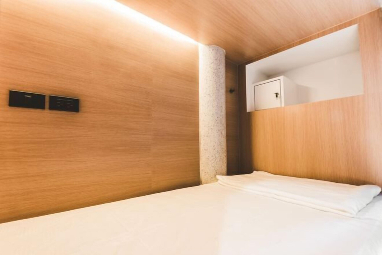 Bedroom 23