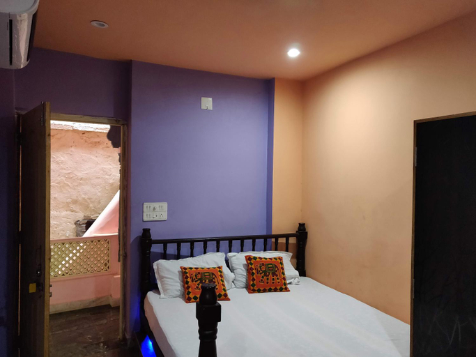 Bedroom 3, Jagat Villa Guest House, Udaipur
