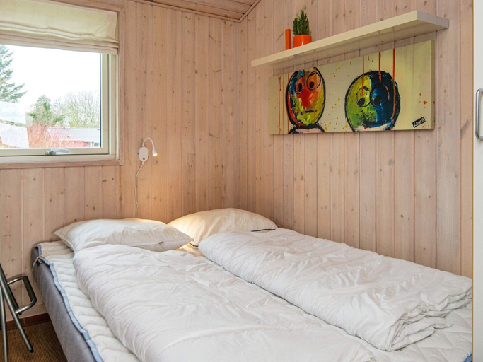 Room 2, 6 Person Holiday Home in Sydals, Sønderborg