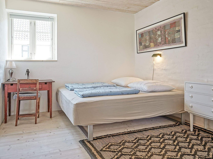 Room 4, 5 Star Holiday Home in Svaneke, Bornholm