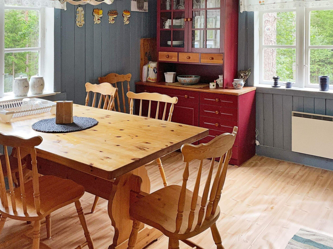 Dining 3, 6 Person Holiday Home in Halden, Halden