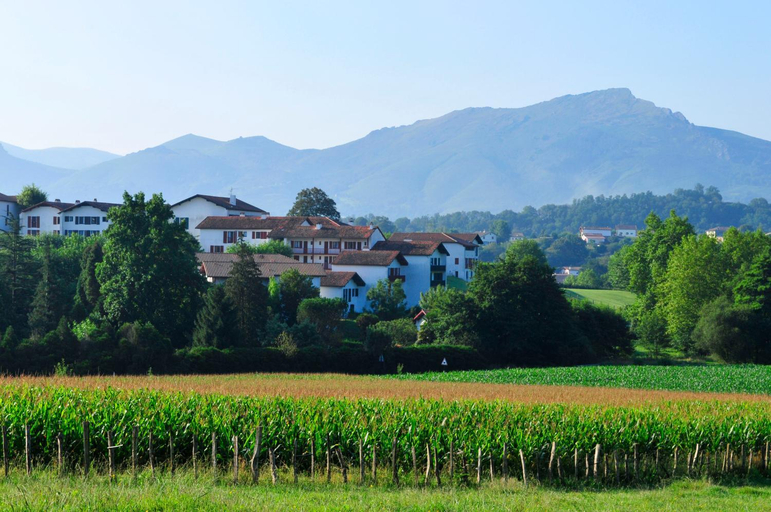 Others 4, VVF Pays Basque Sare La Rhune, Pyrénées-Atlantiques