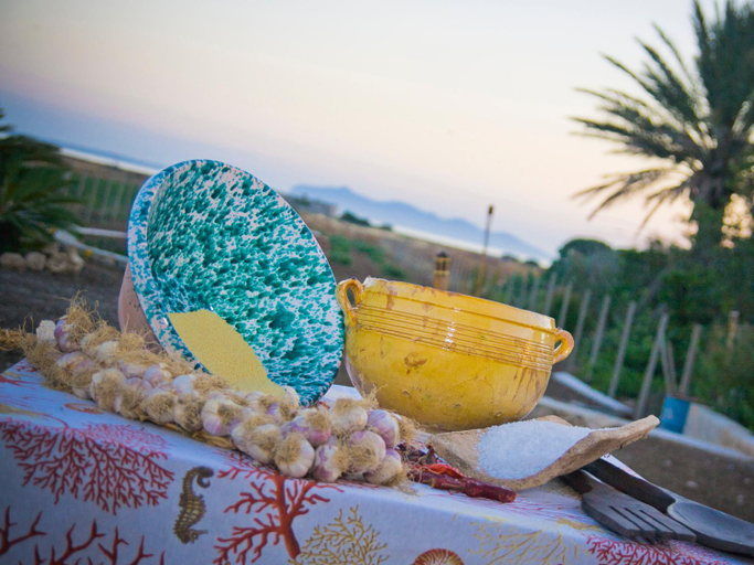 Food & Drinks 5, - Vista Egadi -, Trapani