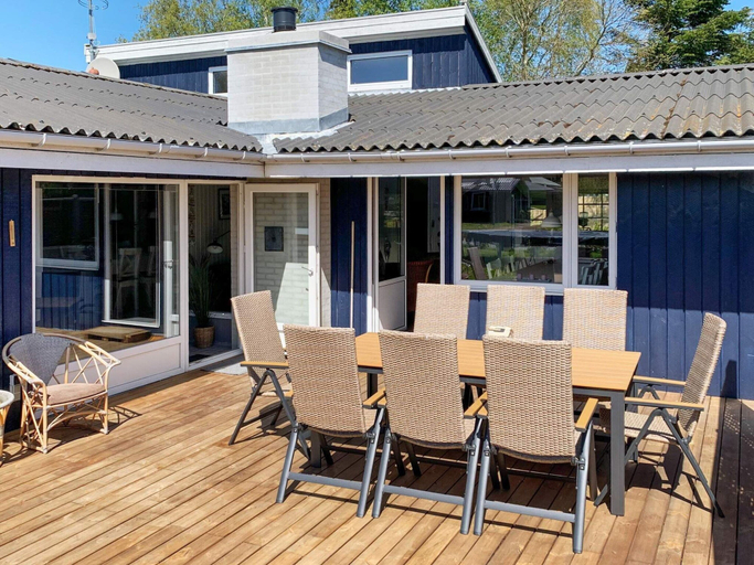 Others 5, 8 Person Holiday Home in Vaeggerlose, Guldborgsund