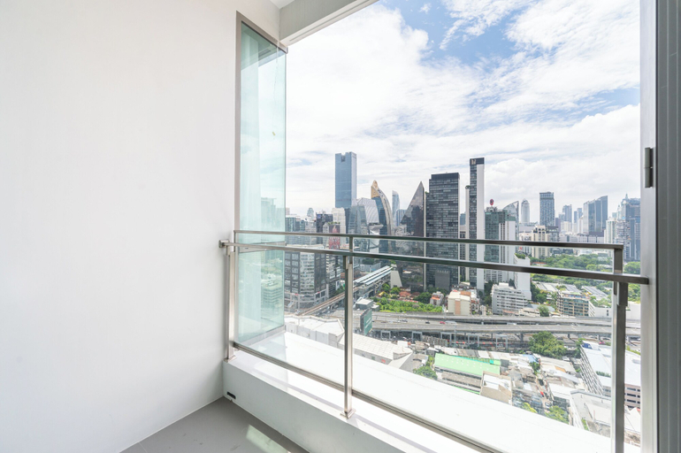 Others 5, The Rich Residences Sukhumvit Nana, Wattana