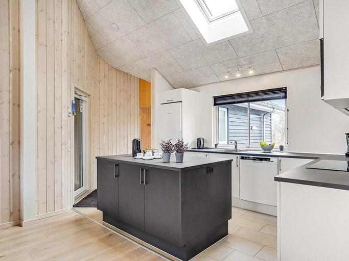 Private kitchen 4, 5 Star Holiday Home in Jaegerspris, Frederikssund