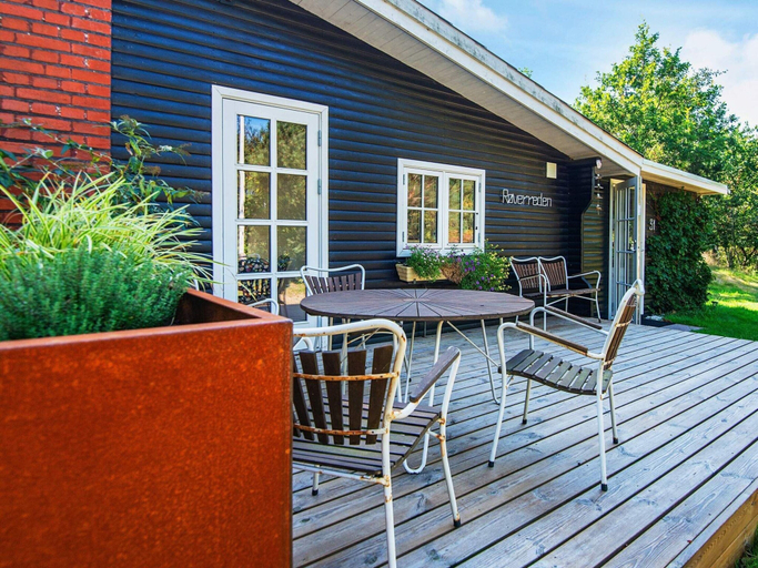 Others 5, 6 Person Holiday Home in Grenaa, Norddjurs