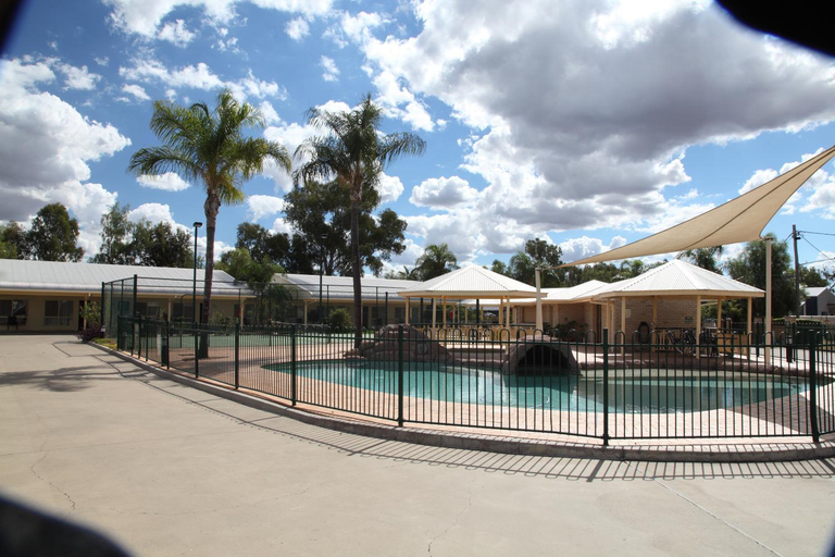 Sport & Beauty 5, Jolly Swagman Motor Inn, Goondiwind