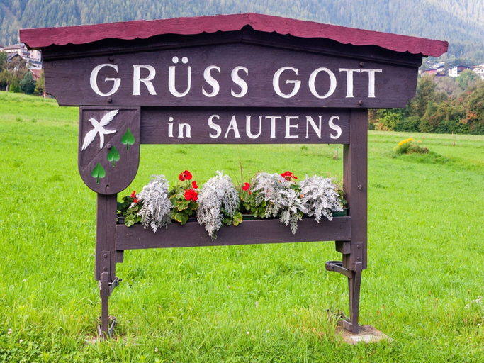 Others 5, Welcoming Apartment in Sautens With a Terrace, Imst