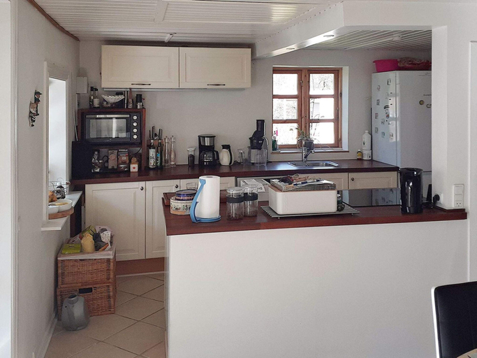 Private kitchen 2, 6 Person Holiday Home in Taastrup, Høje Taastrup