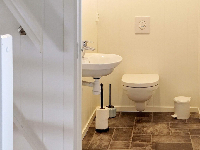 Bathroom 3, 4 Star Holiday Home in Leka, Leka