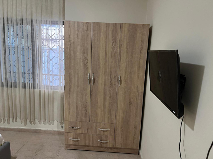 Others 5, Villa istanbul Tirana, Tirana
