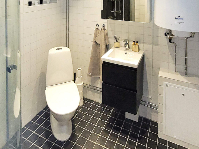 Bathroom, 4 Star Holiday Home in Torshalla, Eskilstuna